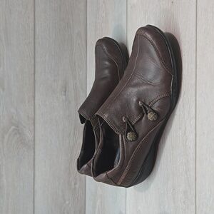 Taos Womens Encore Leather Mary Jane Clog Shoes sz 8